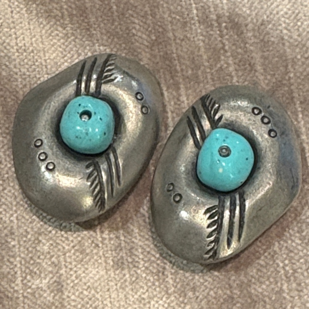 Ben-Amun Southwestern Silver Earrings with Turquoise Feather Design Clip Ons